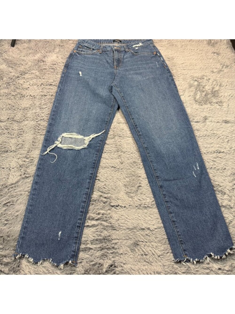 Express Jeans Women's 4 Blue Cotton Denim Boyfriend Distressed Cut Hem Workwear